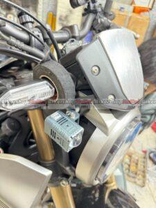 Honda CB300 lắp TITAN M10 ULTRA